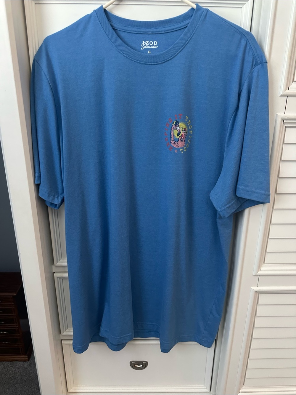 Izod Men’s Blue Short Sleeve Graphic Crew Tee
